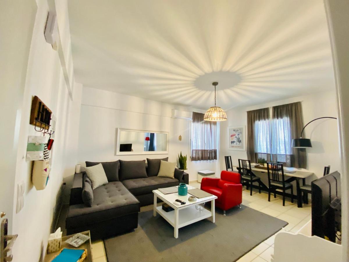 Gianna'S Apartment Central Aigio Cozy And Shining Ngoại thất bức ảnh