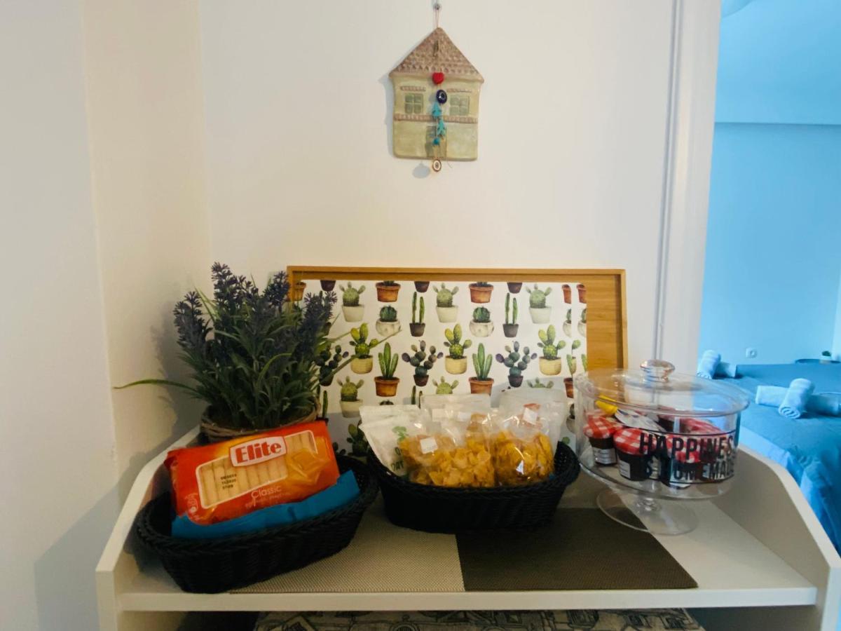 Gianna'S Apartment Central Aigio Cozy And Shining Ngoại thất bức ảnh